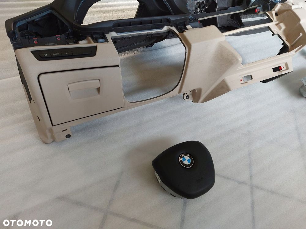 DESKA ROZDZIELCZA BMW F10 F11 KONSOLA AIRBAG - 2