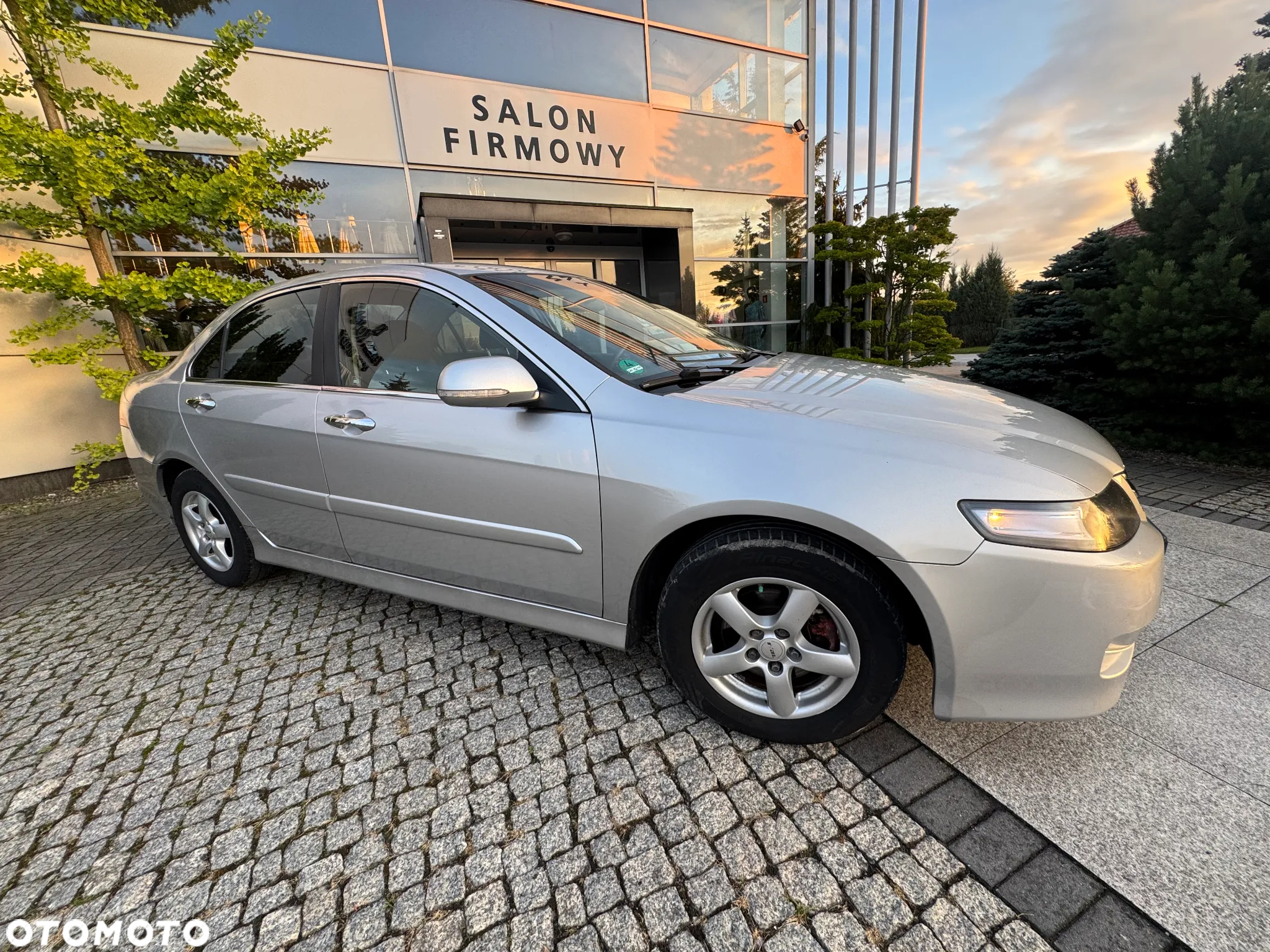 Honda Accord 2.0 Executive - 27