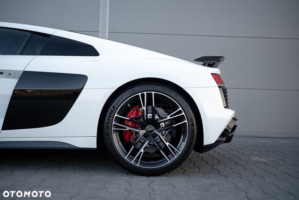 Audi R8 Coupé V10 RWD Performance - 13