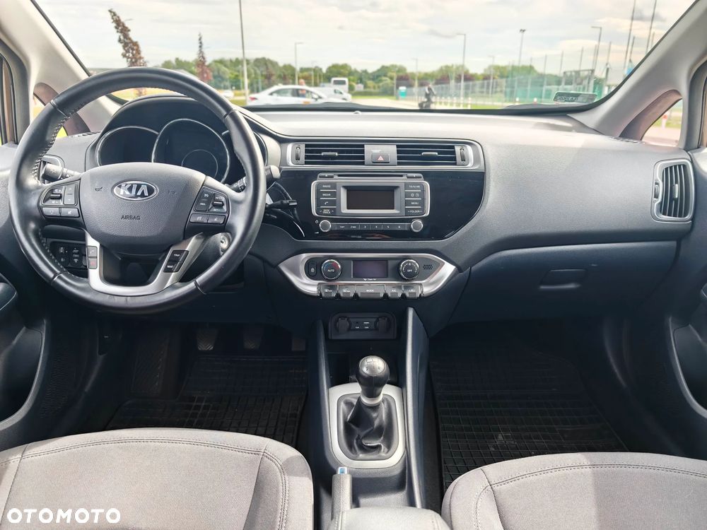 Kia Rio 1.2 Business Line Plus - 5