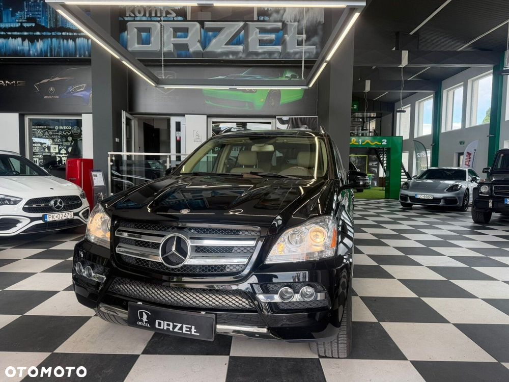 Mercedes-Benz GL - 6