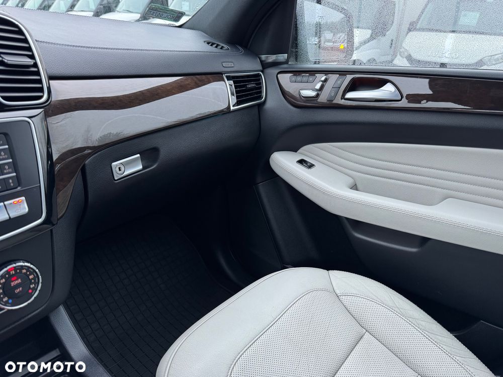 Mercedes-Benz GLE AMG 43 4-Matic - 31