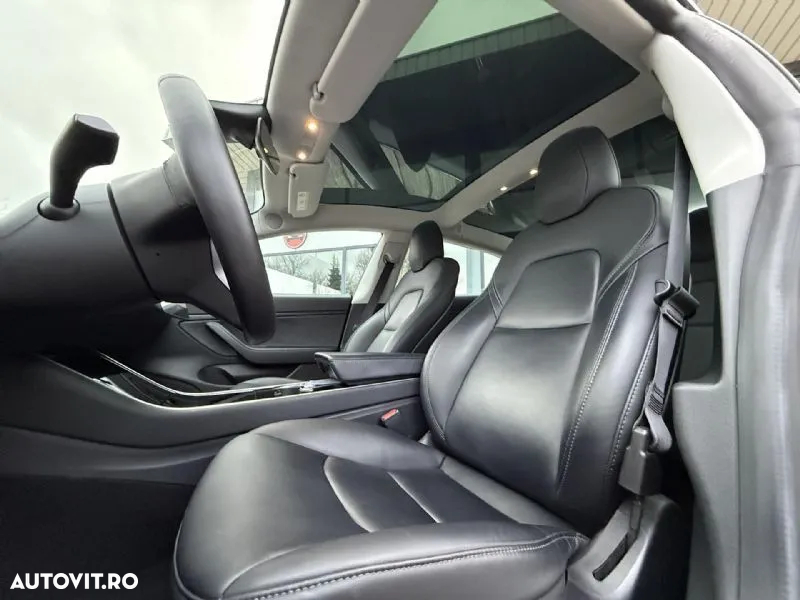 Tesla Model 3 Langstreckenbatterie Allradantrieb Dual Motor Performance - 8