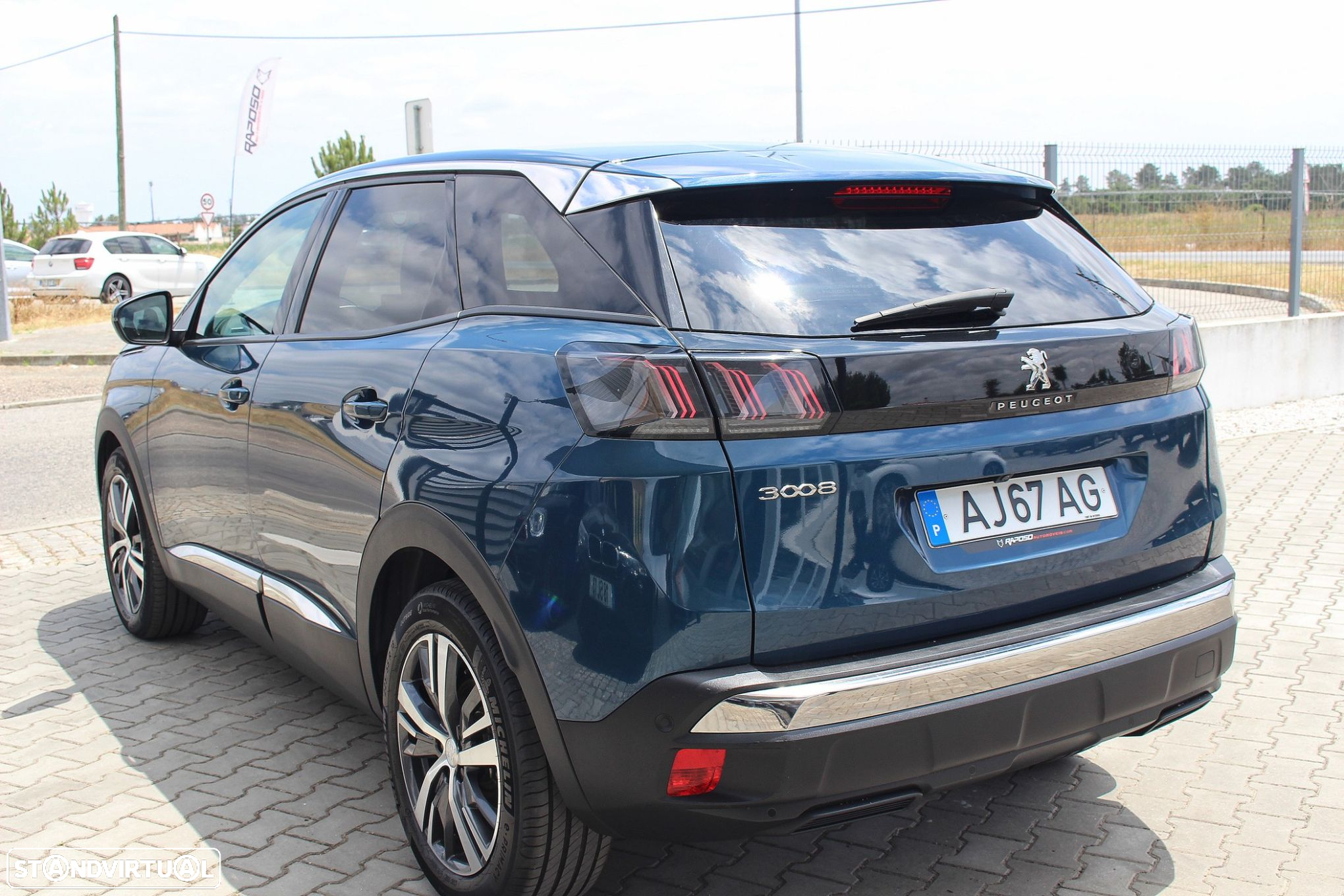 Peugeot 3008 1.5 BlueHDi Allure EAT8 - 13