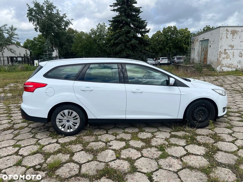 Ford Focus - 7