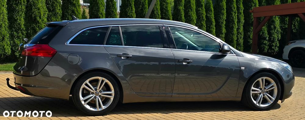Opel Insignia - 11