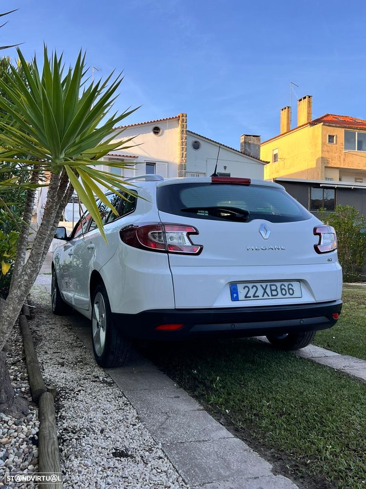 Renault Mégane Sport Tourer 1.5 dCi Dynamique - 4