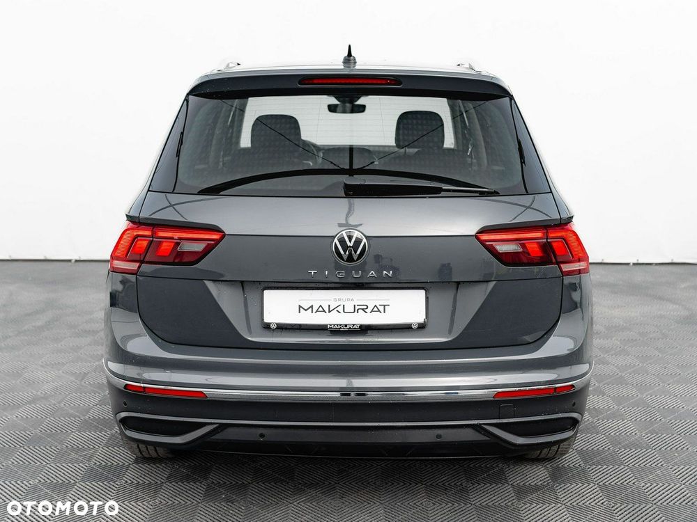 Volkswagen Tiguan - 10