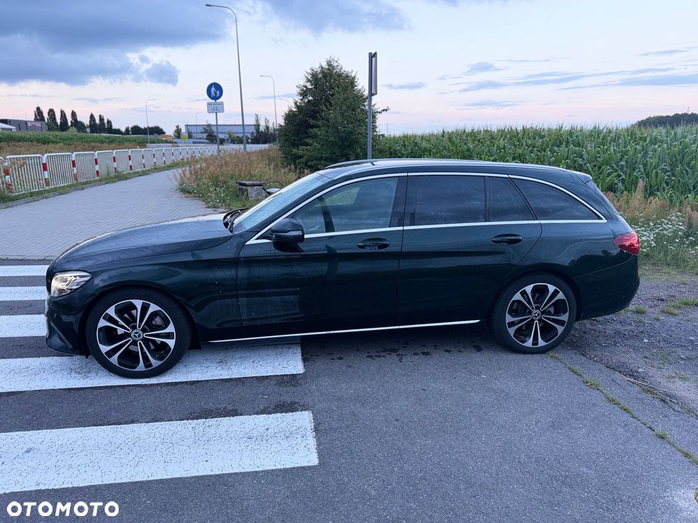 Mercedes-Benz Klasa C 220 d 9G-TRONIC Exclusive - 3