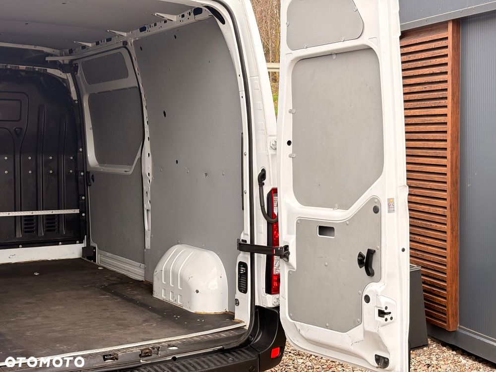 Renault Master L2H2 3.5t Pack Clim 4d - 25