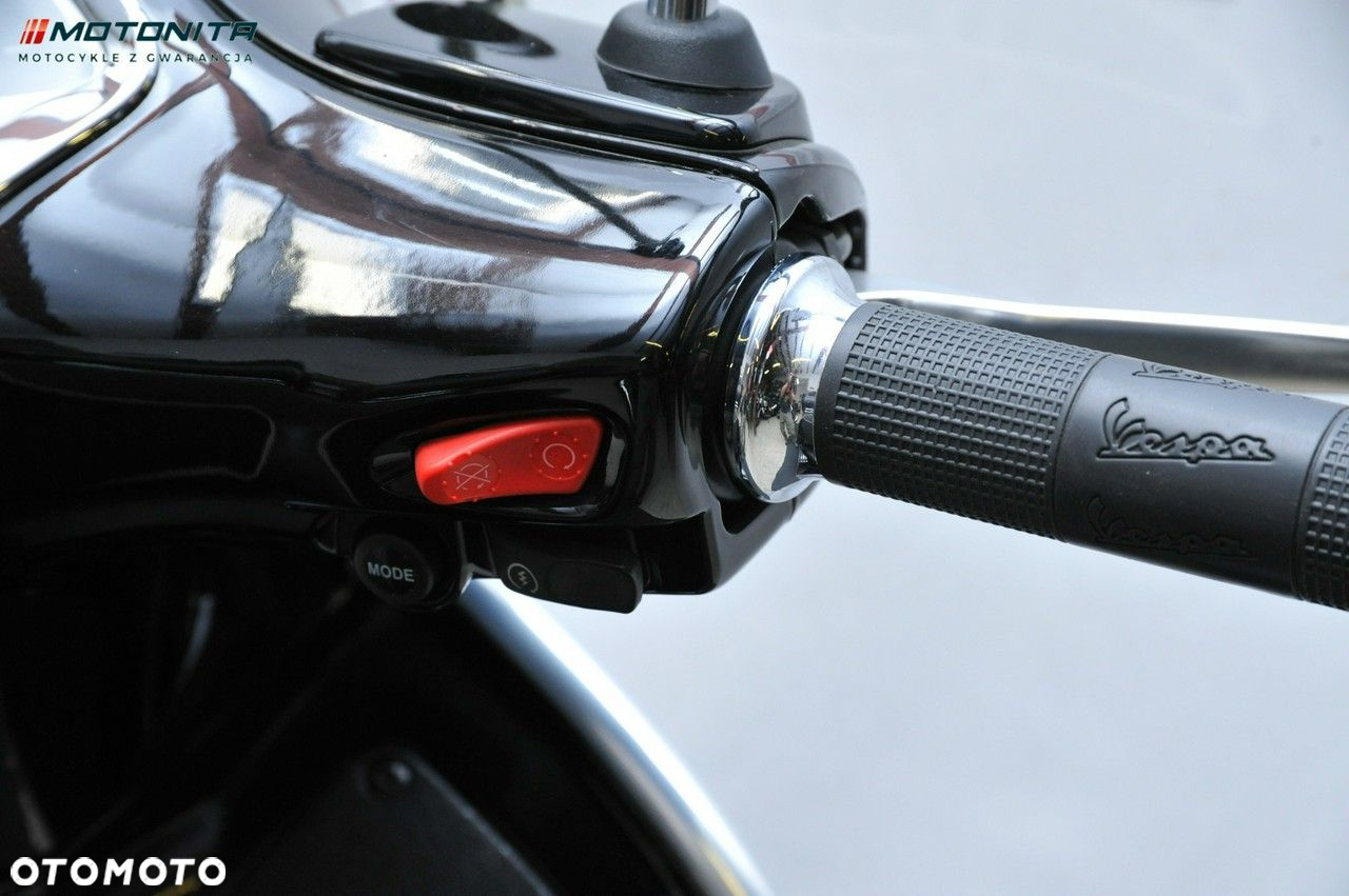 Vespa GTS - 9