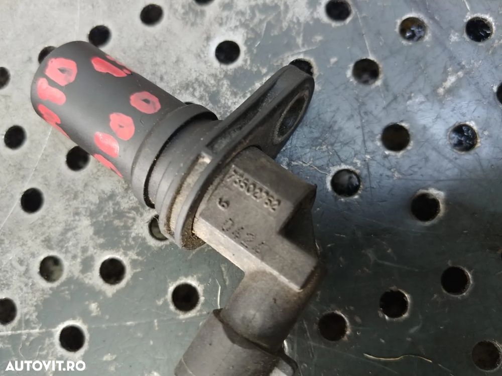 senzor arbore cotit 1.3d  fiat punto  75502752 - 3