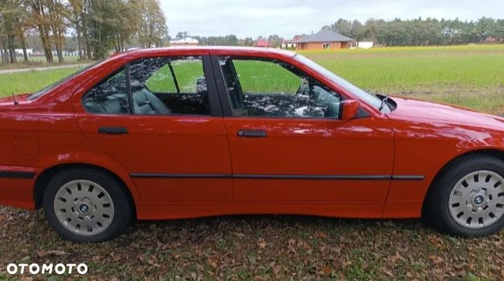 BMW Seria 3 316i - 8