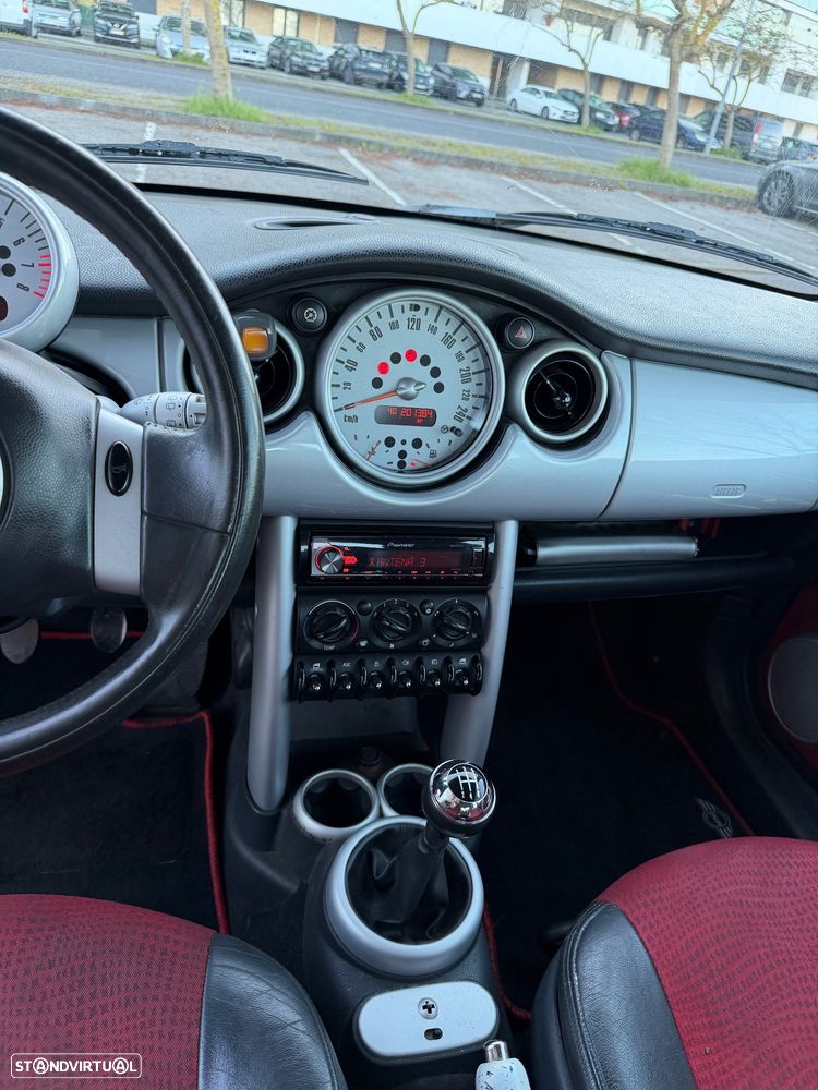 MINI 3 Portas Cooper - 11