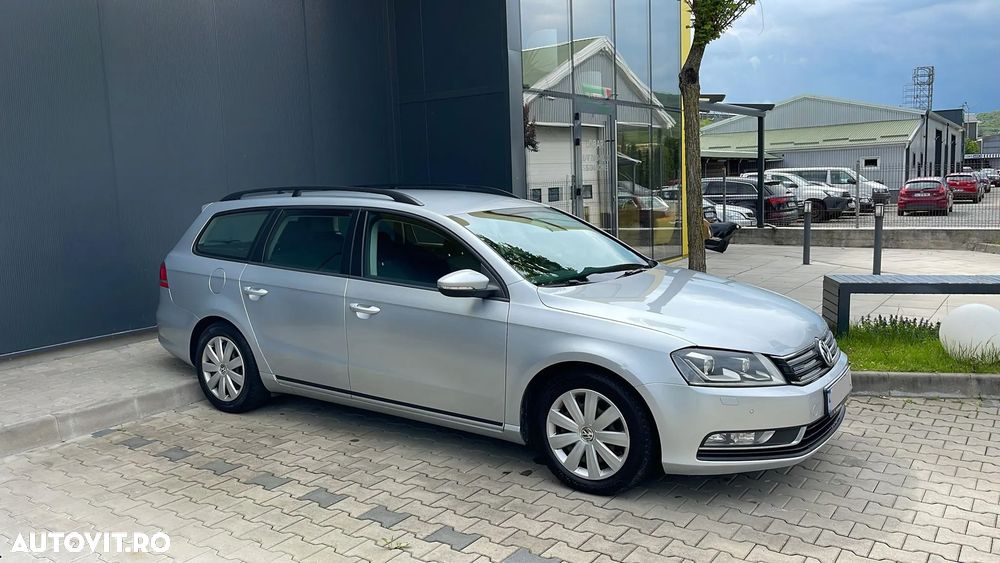 Volkswagen Passat 1.6 TDI BlueMotion Technology Trendline - 3