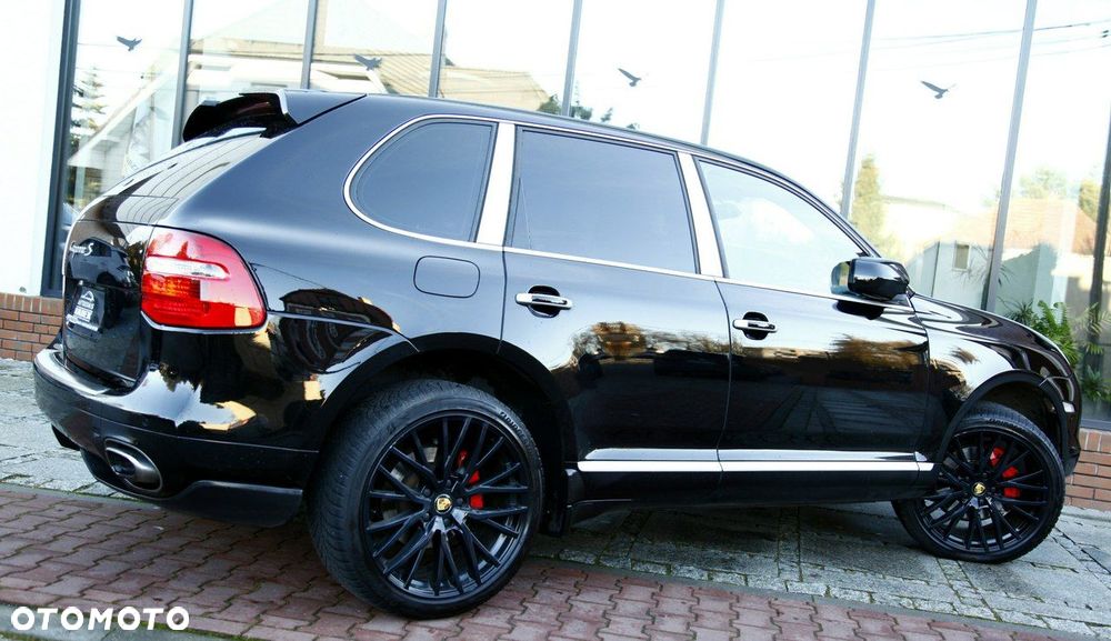 Porsche Cayenne - 33