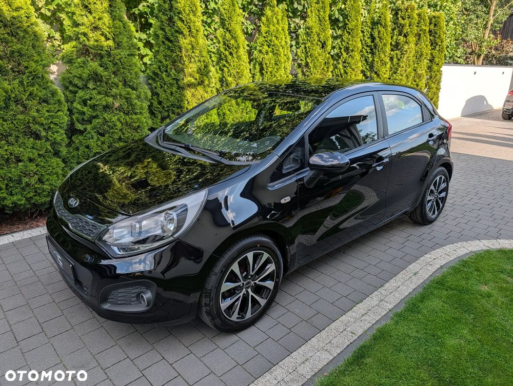 Kia Rio - 7