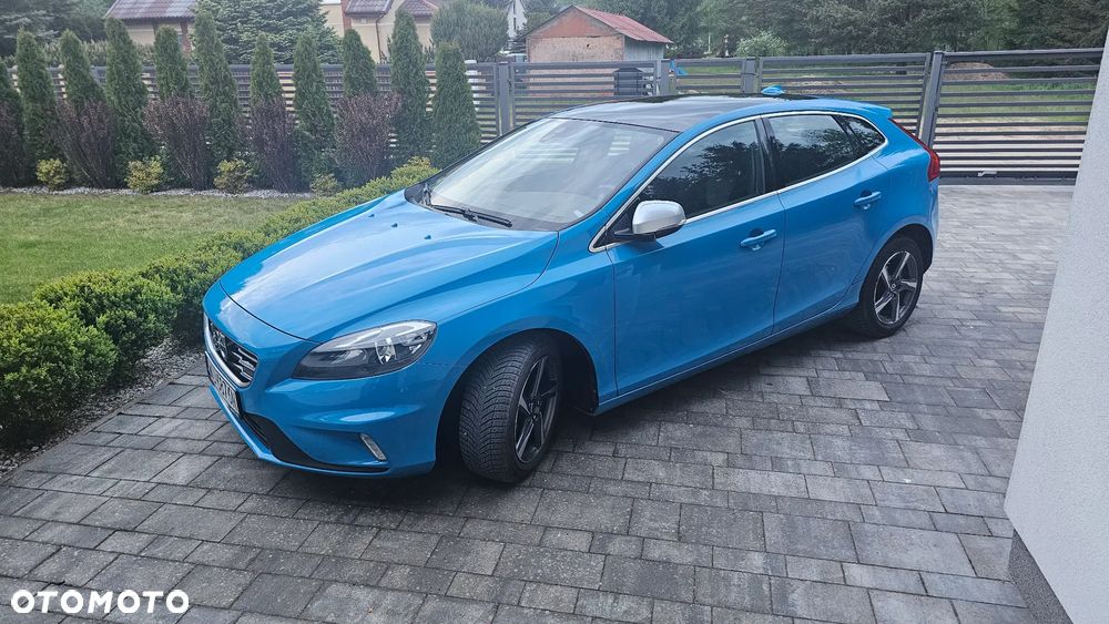 Volvo V40 D4 Drive-E R-Design Momentum - 2