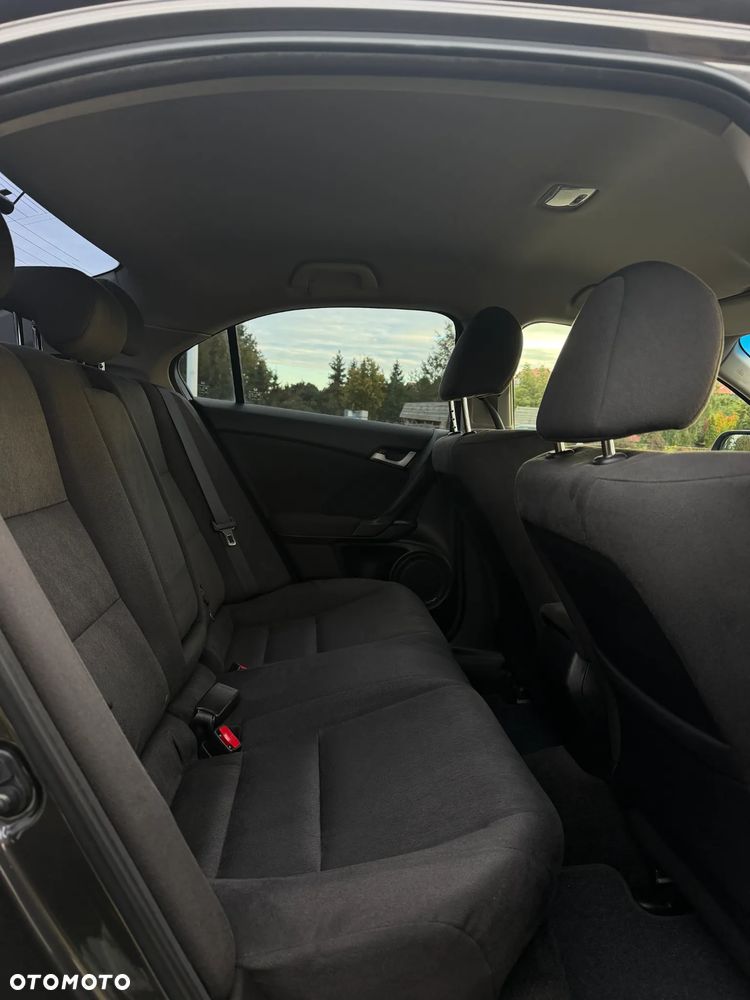 Honda Accord 2.0 Comfort - 13
