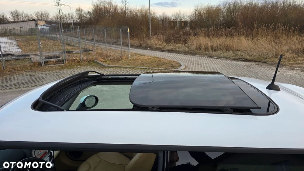 MINI Cooper Standard - 17