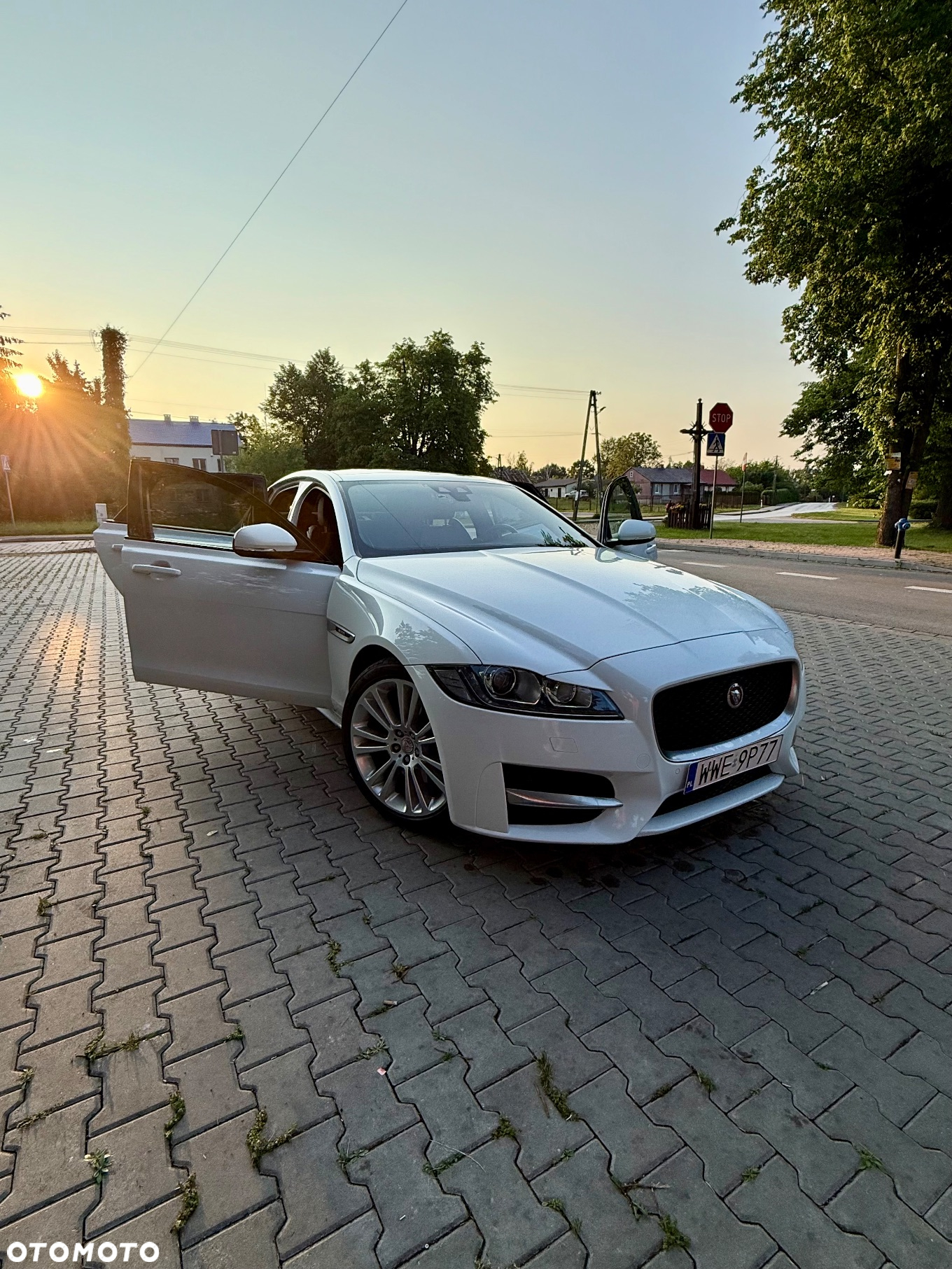 Jaguar XF 20d R-Sport - 5