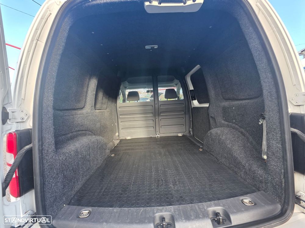 VW Caddy 1.6 TDi Entry AC BlueMotion - 11
