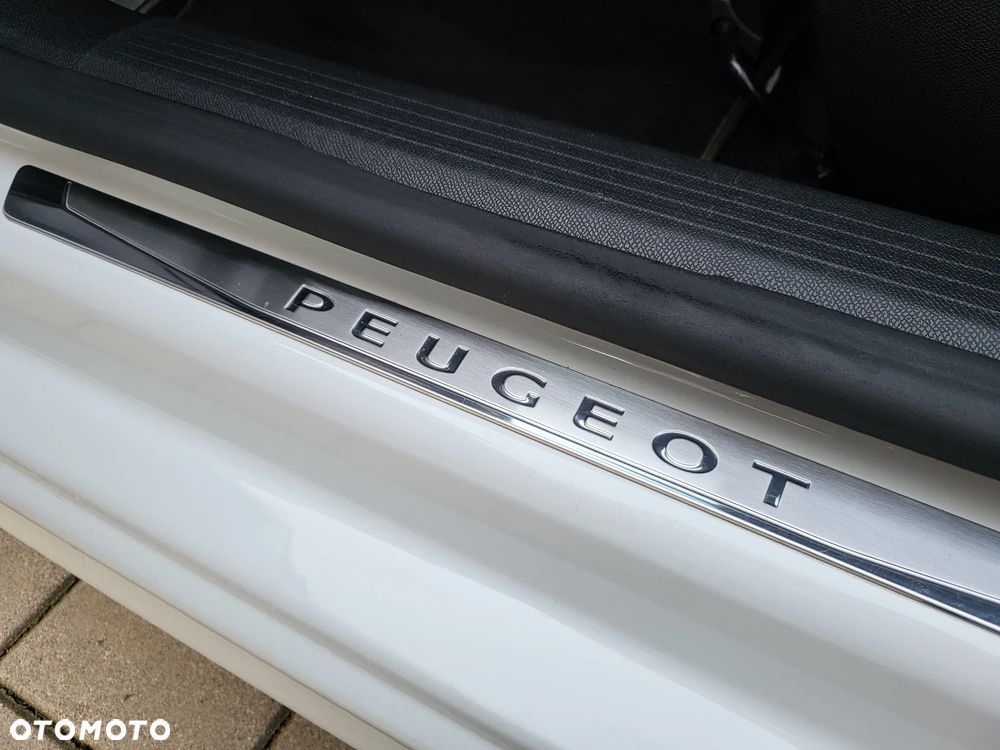 Peugeot 508 BlueHDi 180 EAT8 GT - 28