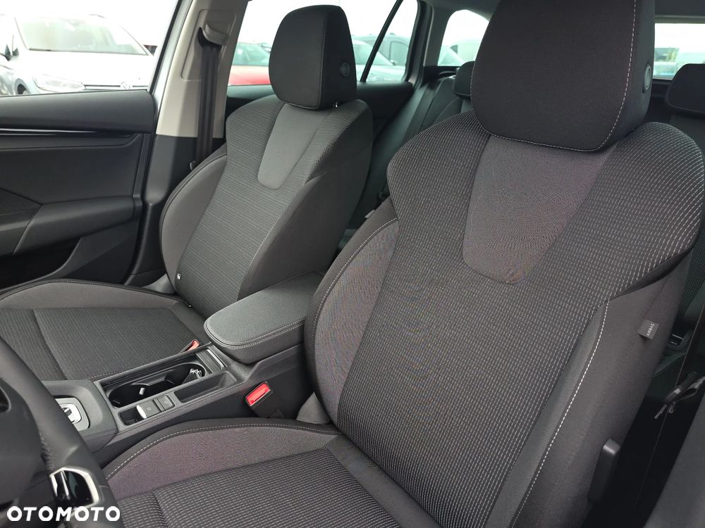 Skoda Octavia 1.5 TSI mHEV Selection DSG - 19