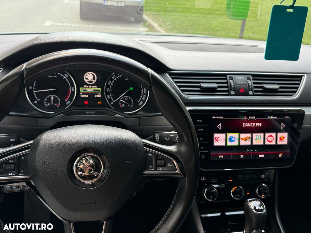 Skoda Superb 2.0 TDI DSG 4X4 Style - 17