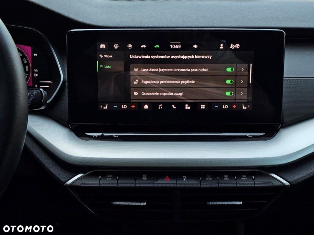 Skoda Octavia 1.5 TSI Selection - 20