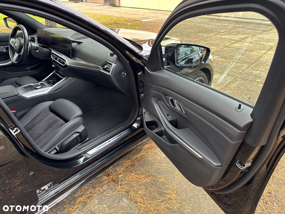 BMW Seria 3 320d xDrive M Sport Sport - 10