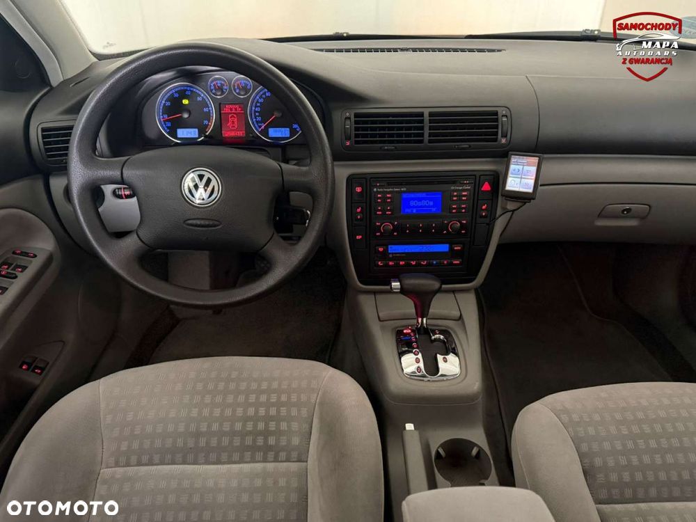 Volkswagen Passat - 23