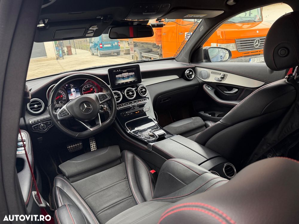 Mercedes-Benz GLC - 12