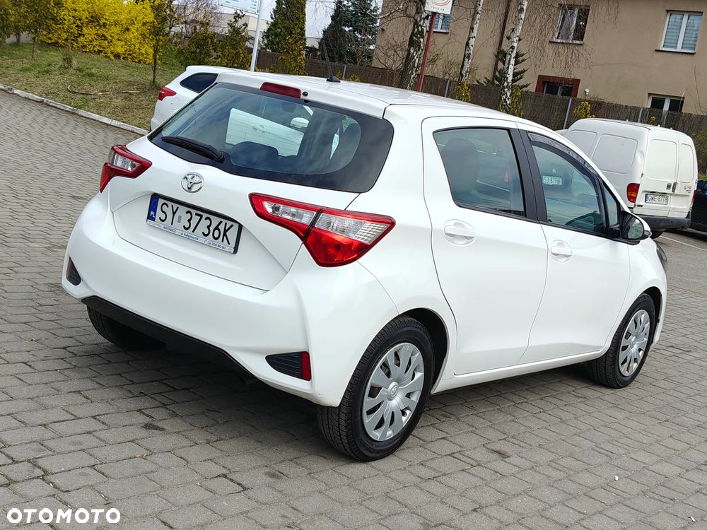 Toyota Yaris 1.5 Life - 10