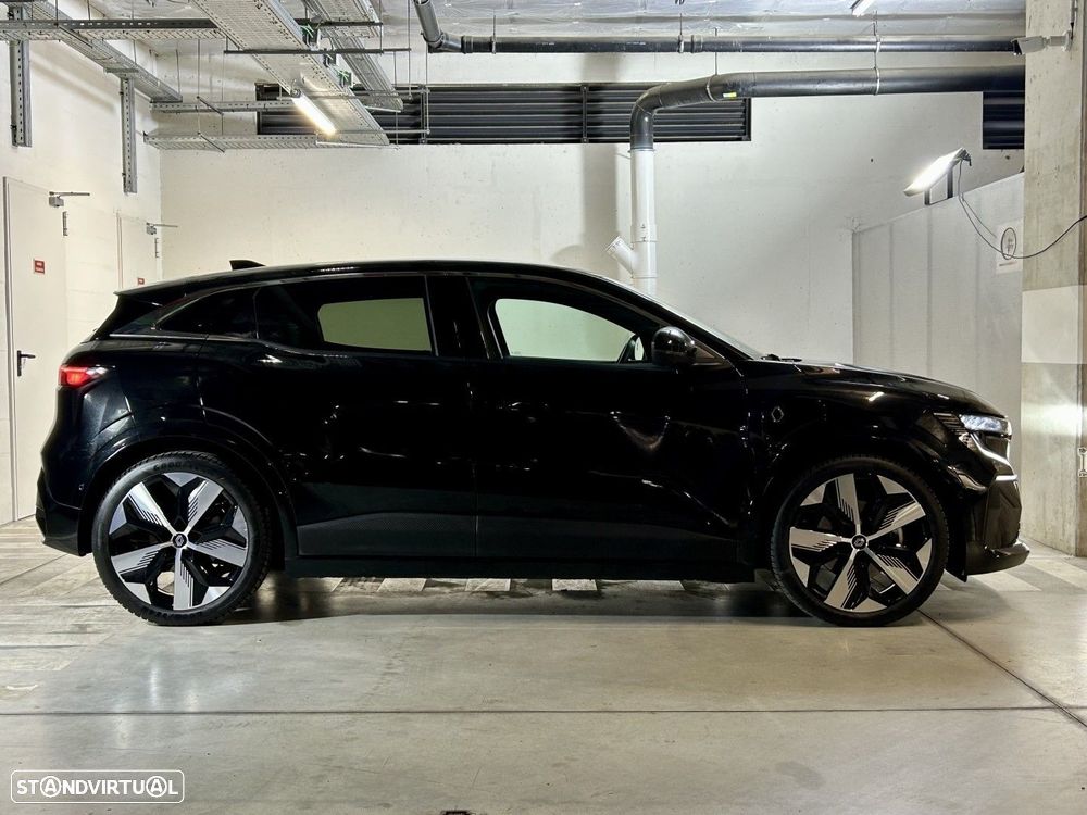 Renault Mégane E-Tech - 7
