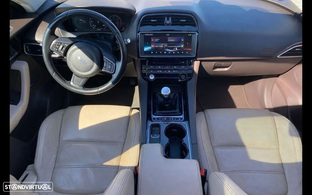 Jaguar F-Pace 2.0 i4D Prestige - 7