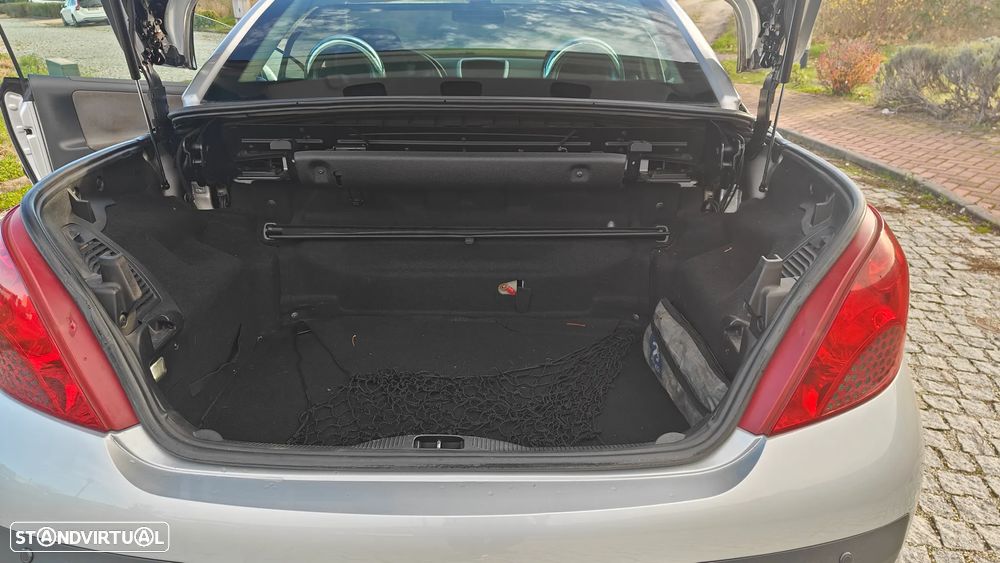 Peugeot 207 CC 1.6 HDi FAP Sport - 8