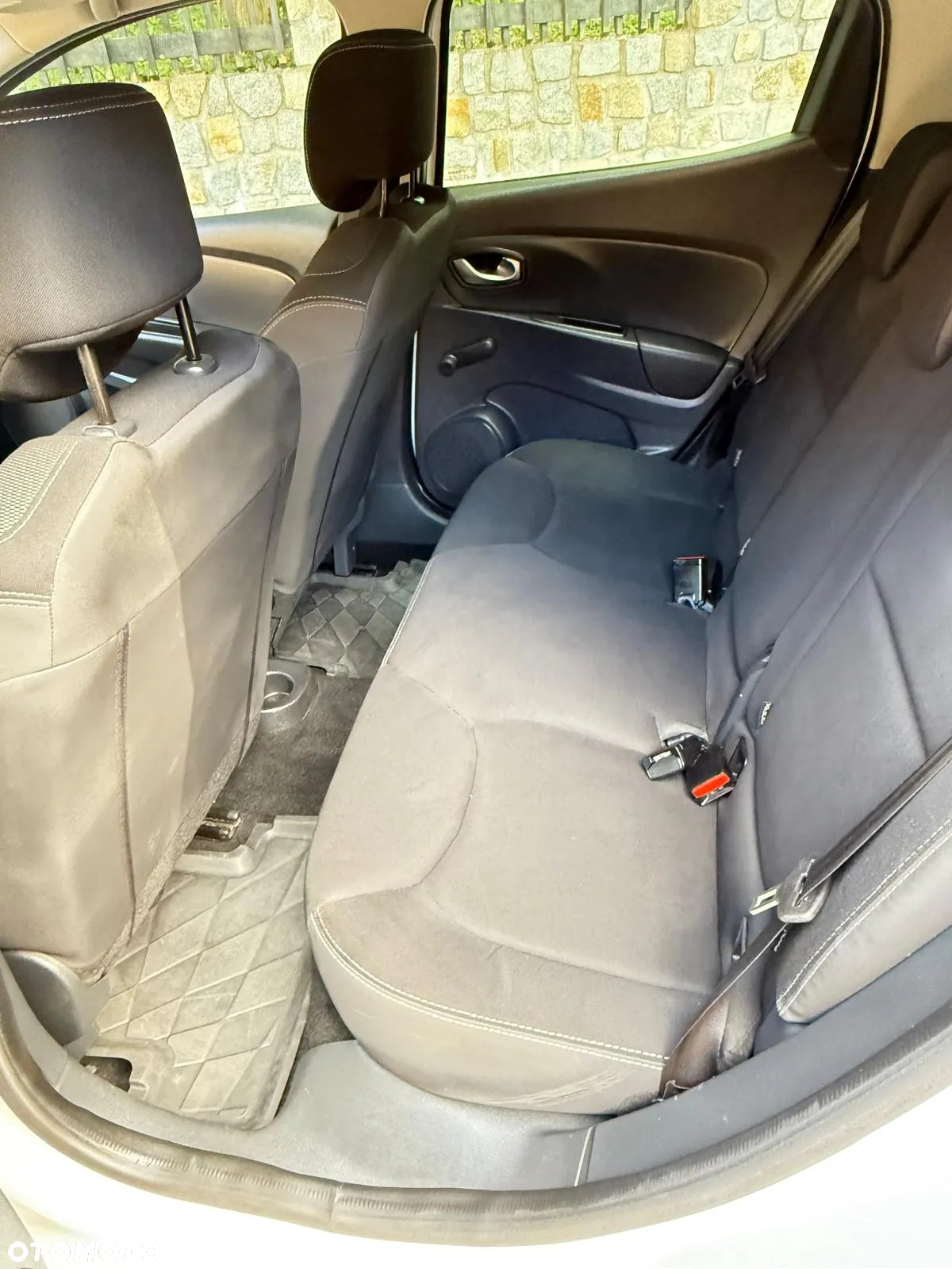 Renault Clio 0.9 Energy TCe Life - 12
