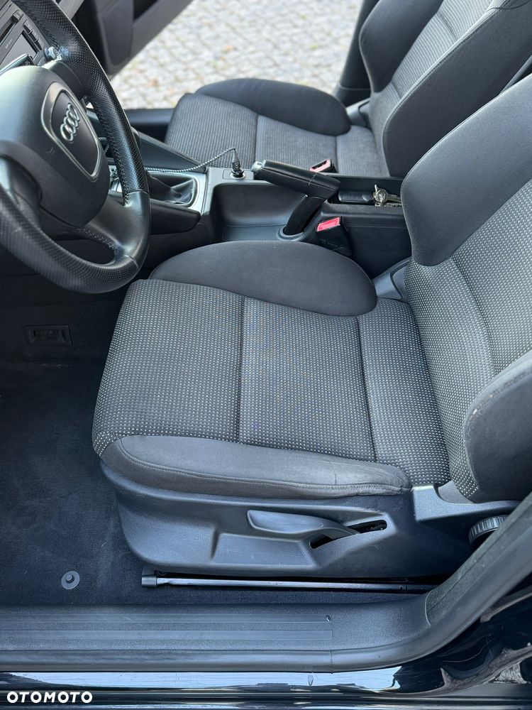 Audi A3 Sportback 1.6 Ambition - 7