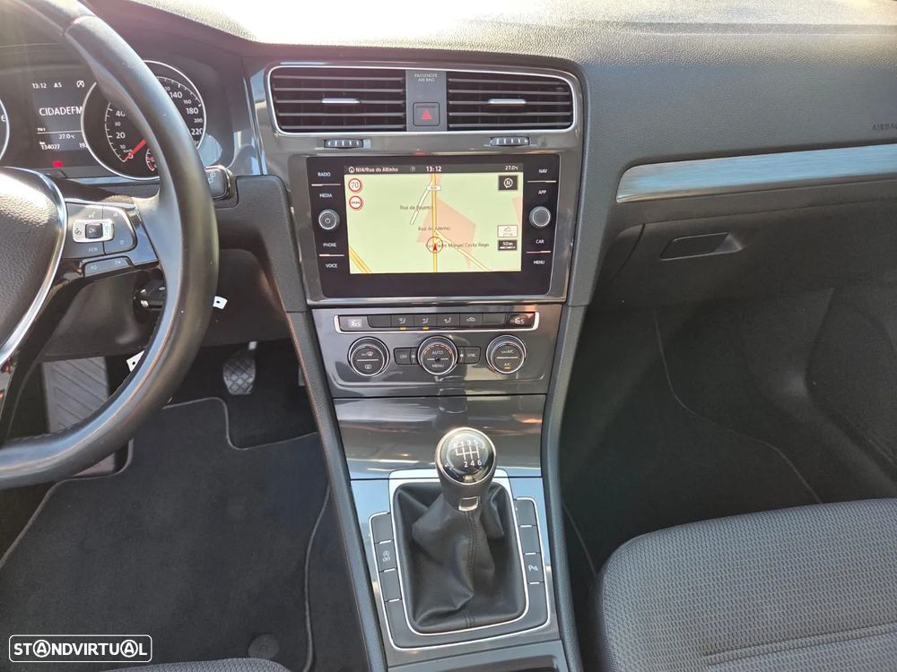 VW Golf 1.0 TSI Confortline - 21
