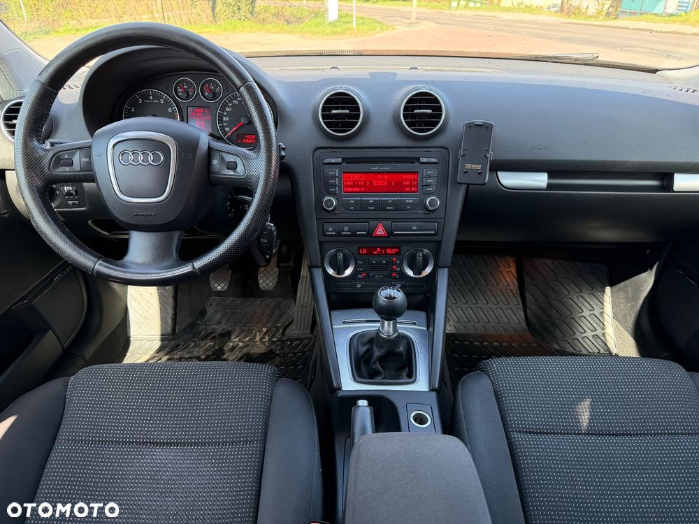 Audi A3 Sportback 1.8T FSI Ambition - 12