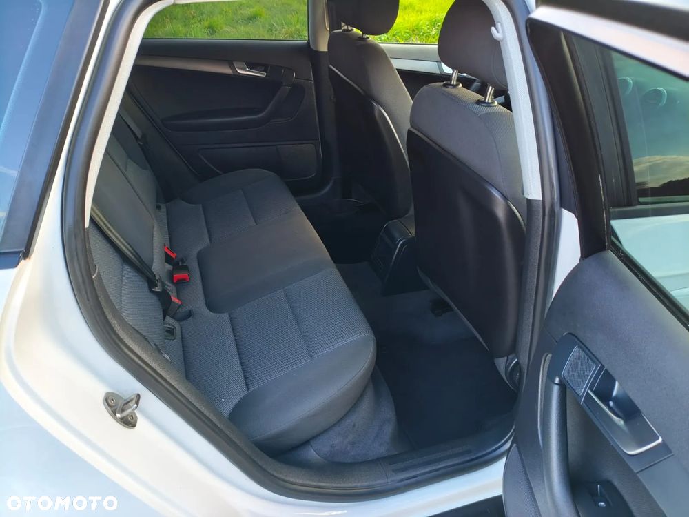 Audi A3 Sportback 1.4 TFSI Attraction - 29