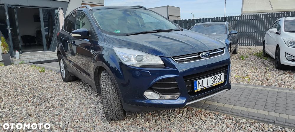 Ford Kuga - 25