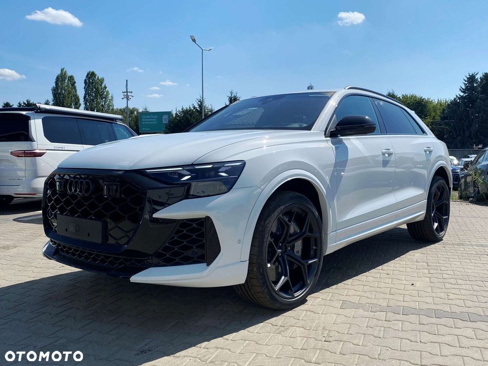 Audi RS Q8 - 2