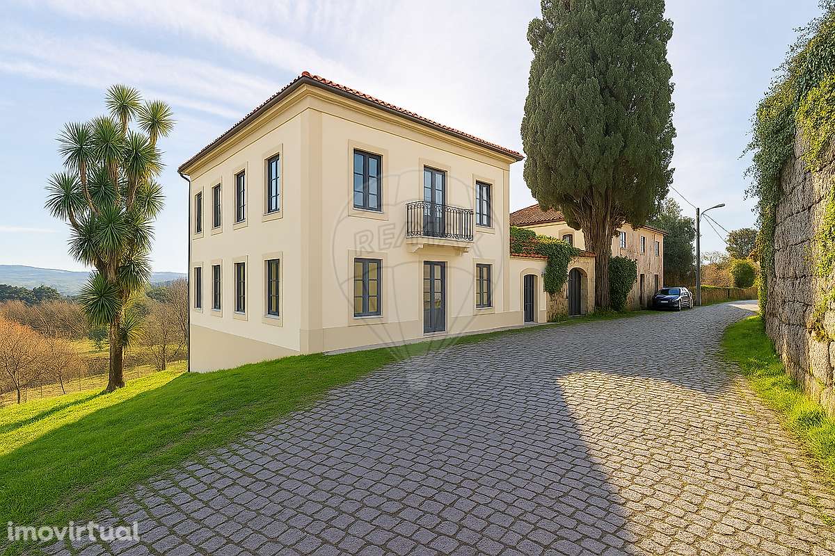 Moradia T10 para venda - Grande imagem: 2/50