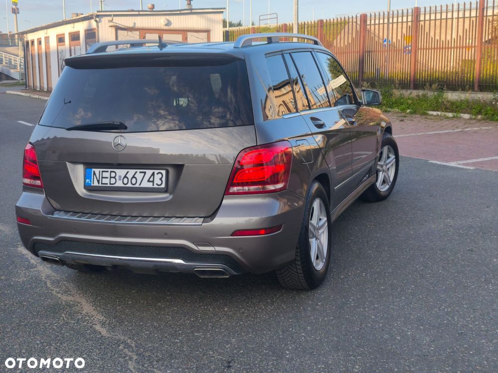 Mercedes-Benz GLK - 2