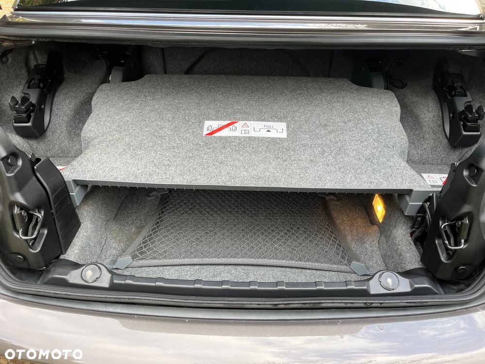 BMW Seria 3 320d - 33