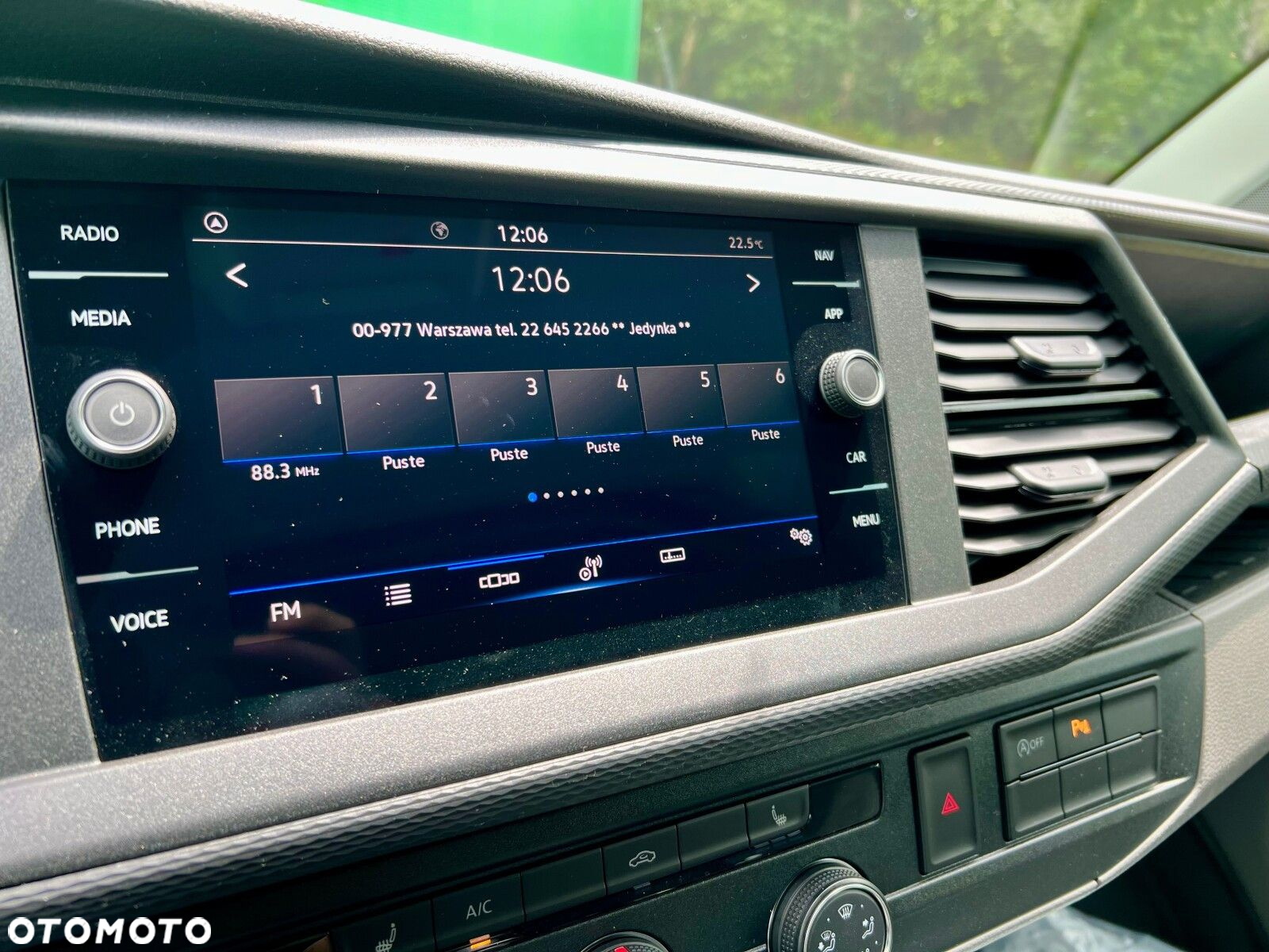 Volkswagen Transporter Transporter 6.1 Furgon silnik: 2,0 l TDI SCR 110 kW / skrzynia biegów: 6-biegowa manualna rozstaw osi: 3400 mm - 23