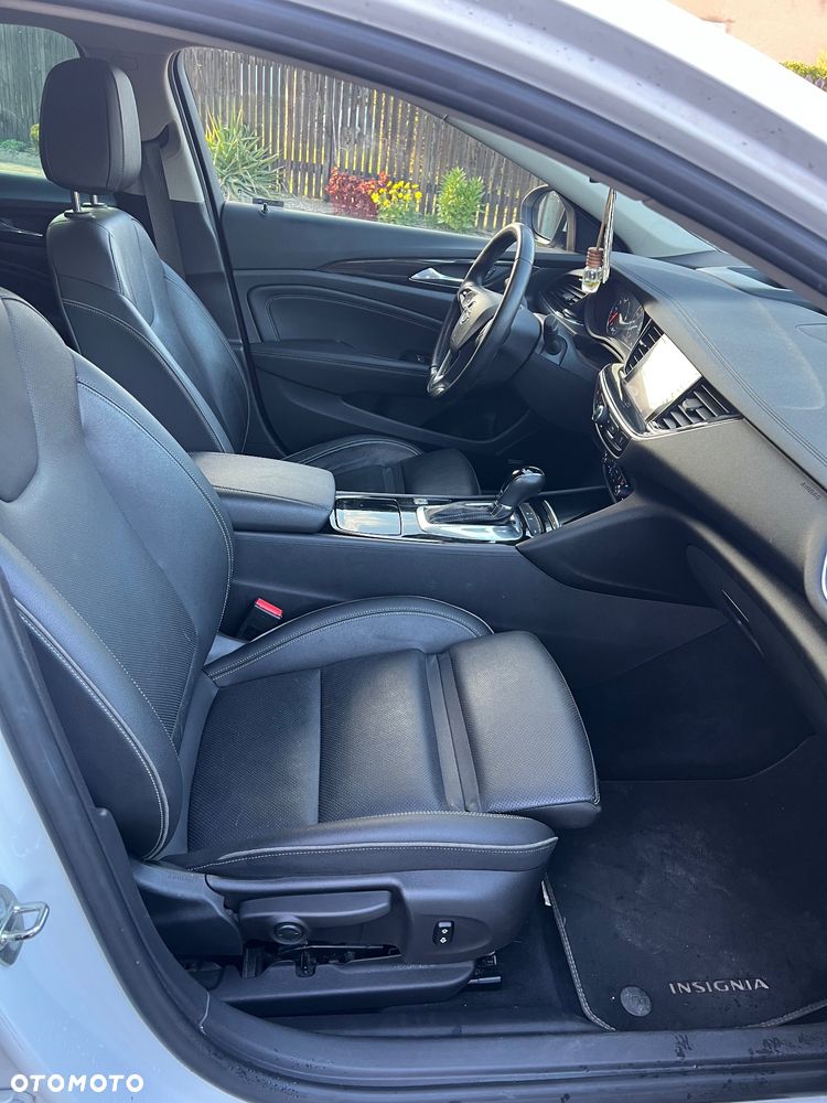 Opel Insignia 2.0 CDTI Cosmo - 22