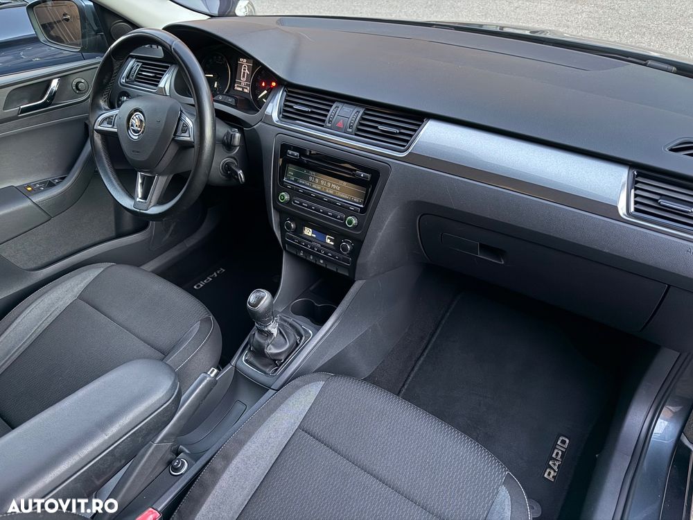 Skoda RAPID 1.6 TDI Elegance - 12